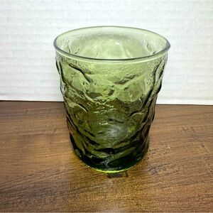 Anchor Hocking Milano Tumbler Avocado Green Crinkle 7oz *Vintage*‎